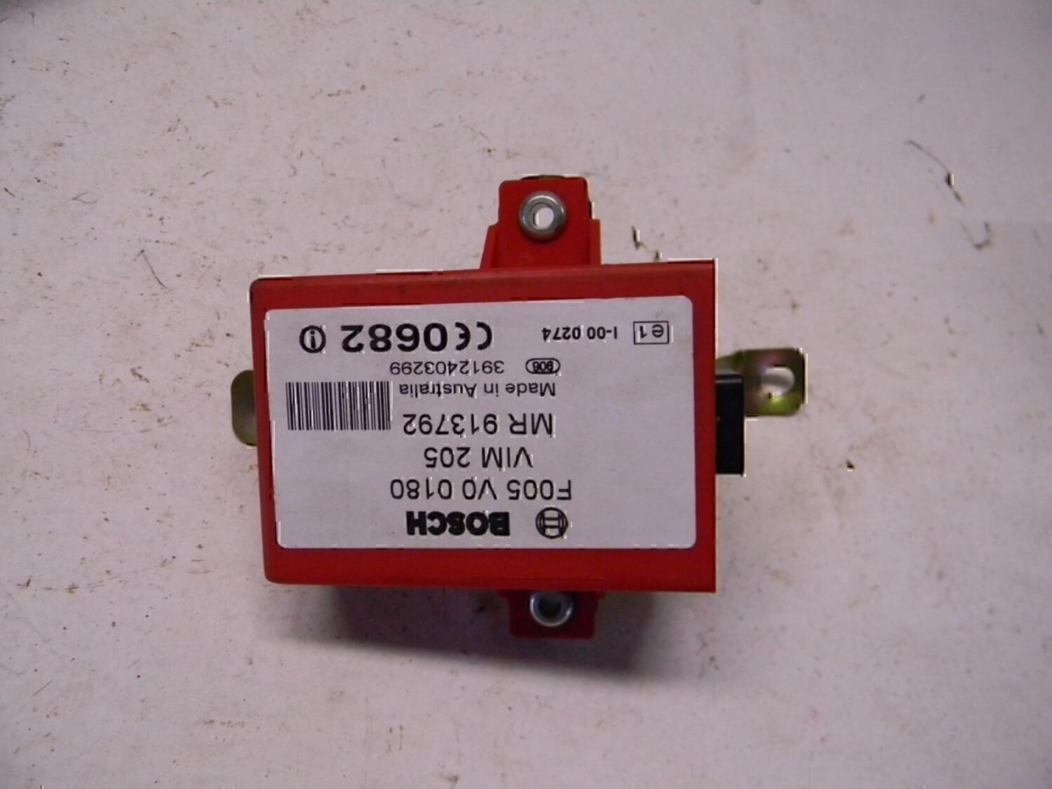 Блок электронный MITSUBISHI Space Star 1998-2004