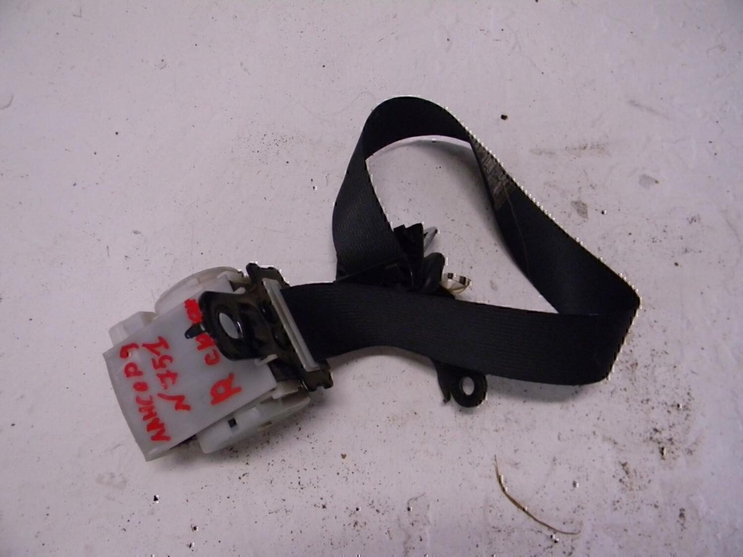 Ремень безопасности MITSUBISHI Lancer (CS/Classic) 2003-2006