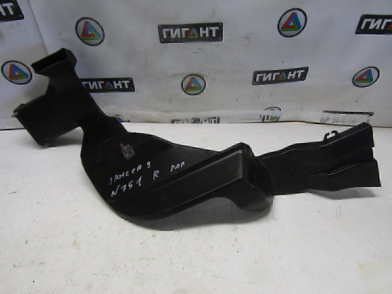 Воздуховод MITSUBISHI Lancer (CS/Classic) 2003-2006