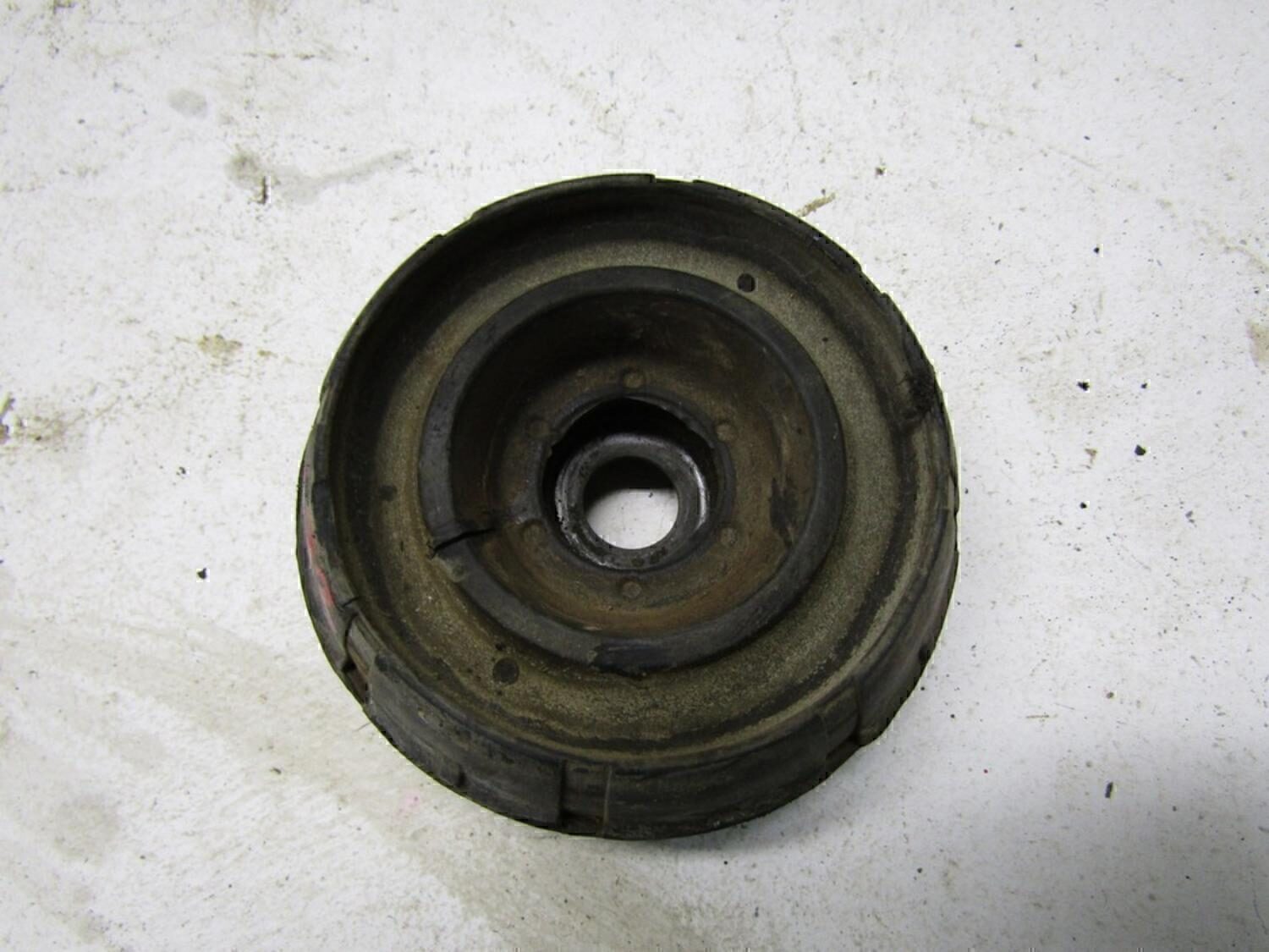 Опора переднего амортизатора NISSAN Almera (G15) 2013>