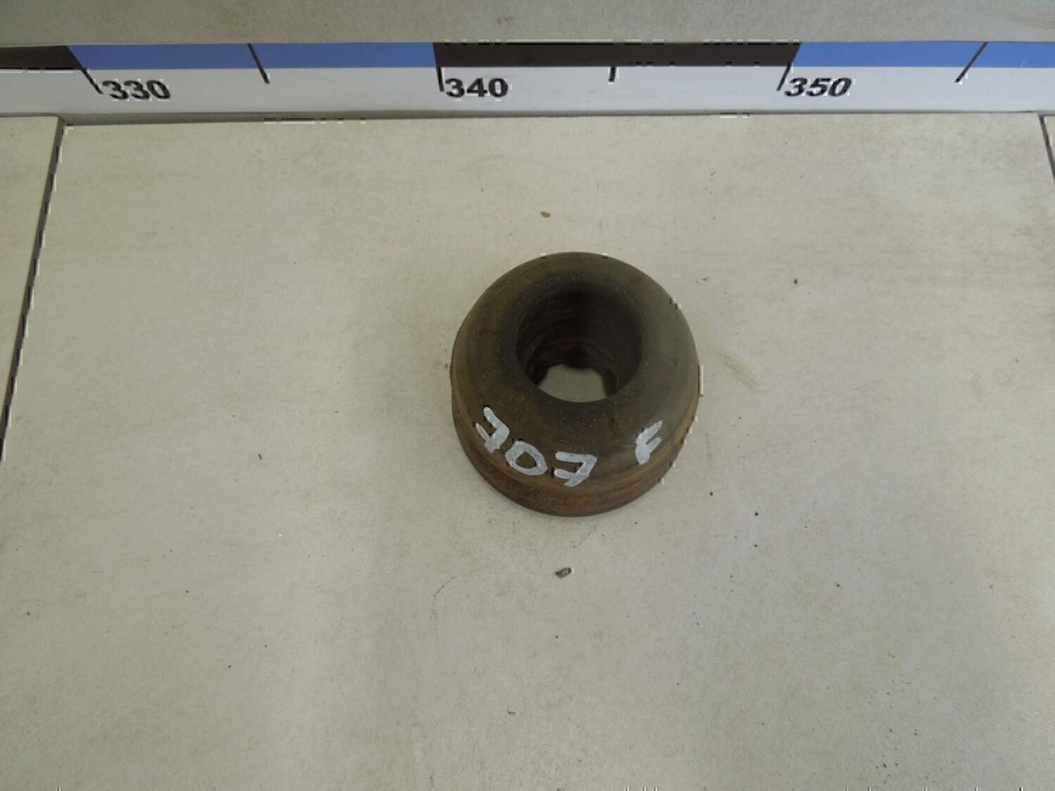 Отбойник переднего амортизатора Chevrolet Cruze 2009-2016