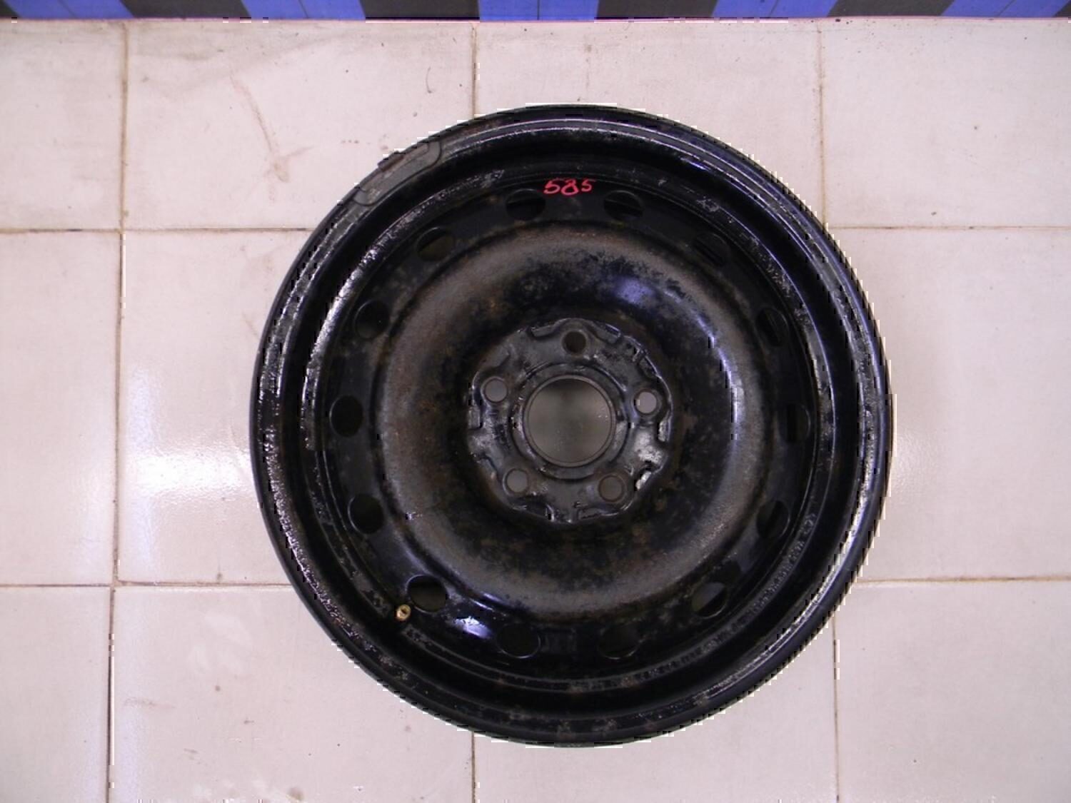 R15