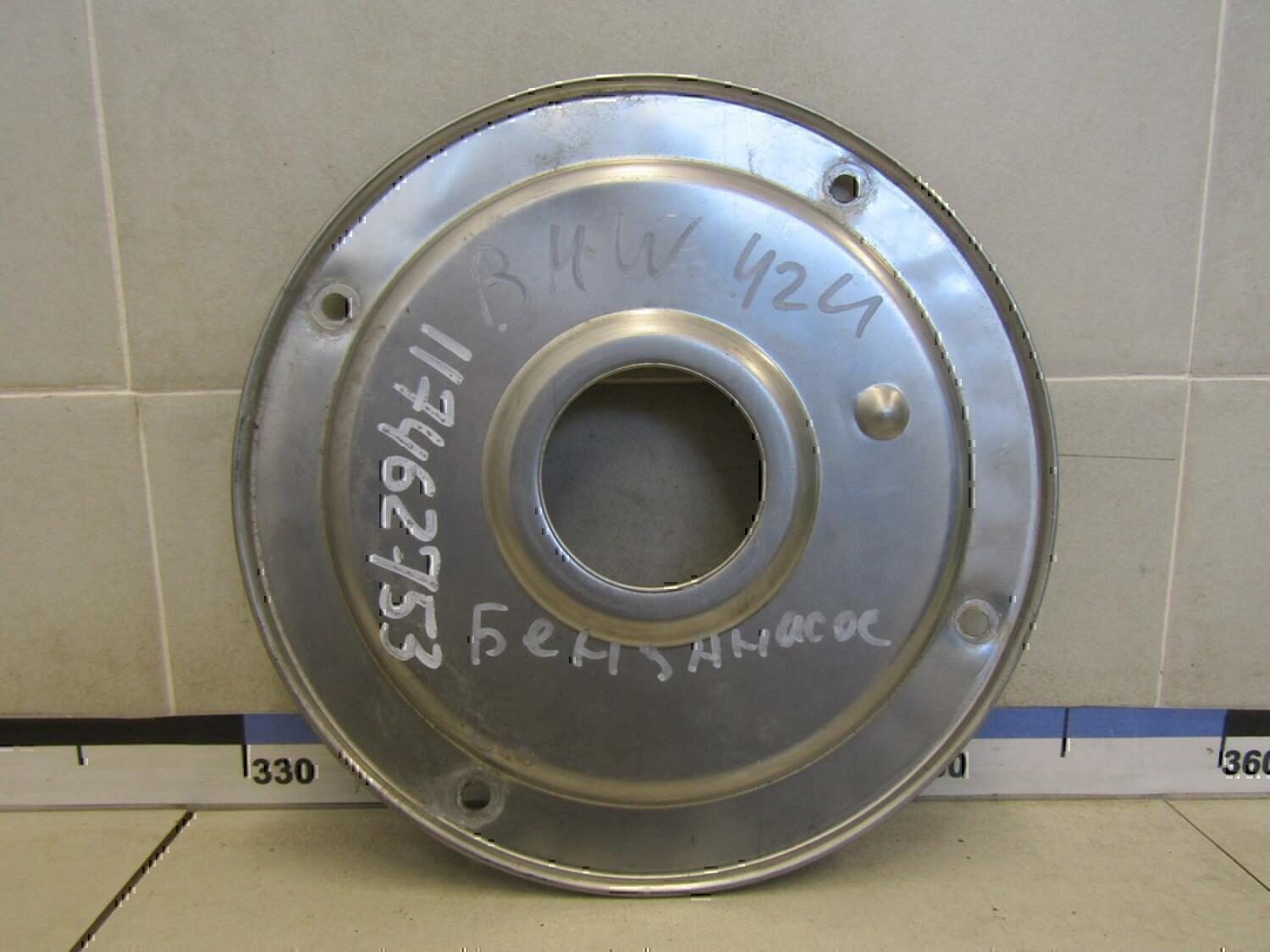 Крышка BMW 1-серия E87/E81 2004>