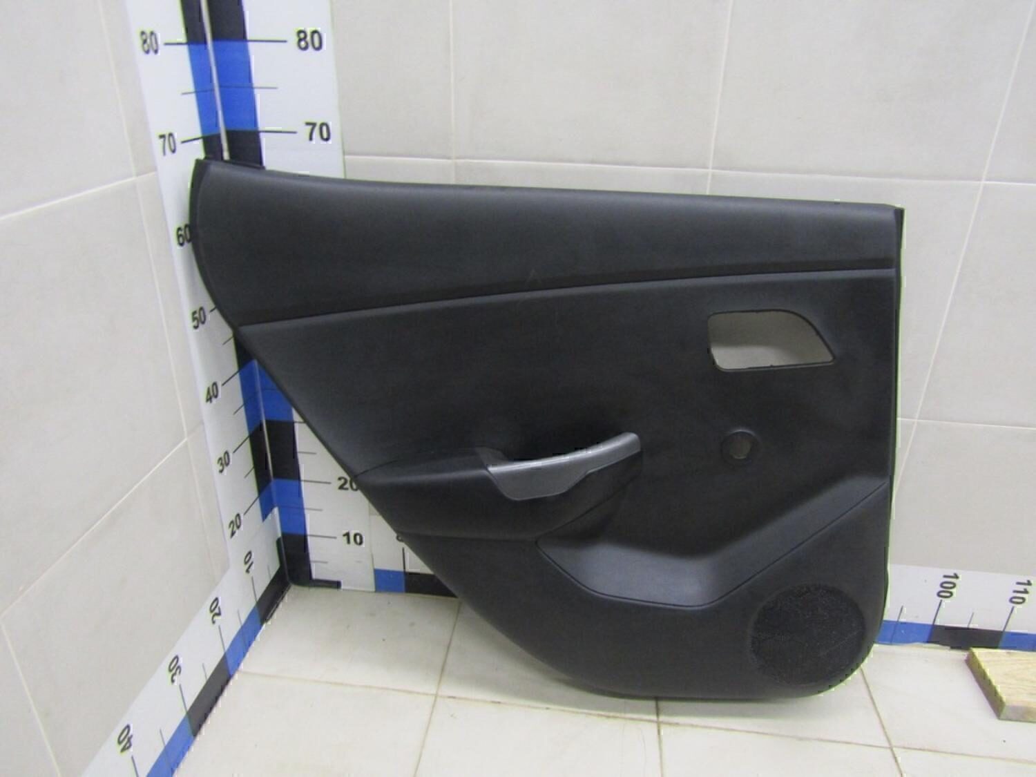 Обшивка двери задней левой KIA RIO 2011-2017