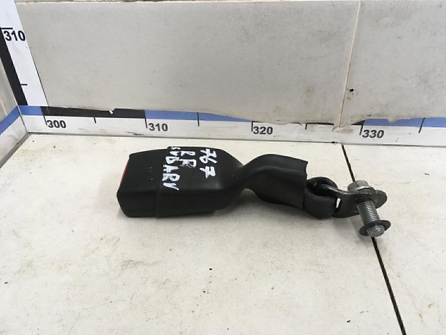 Ответная часть ремня безопасности Subaru Legacy Outback (B13) 2003-2009