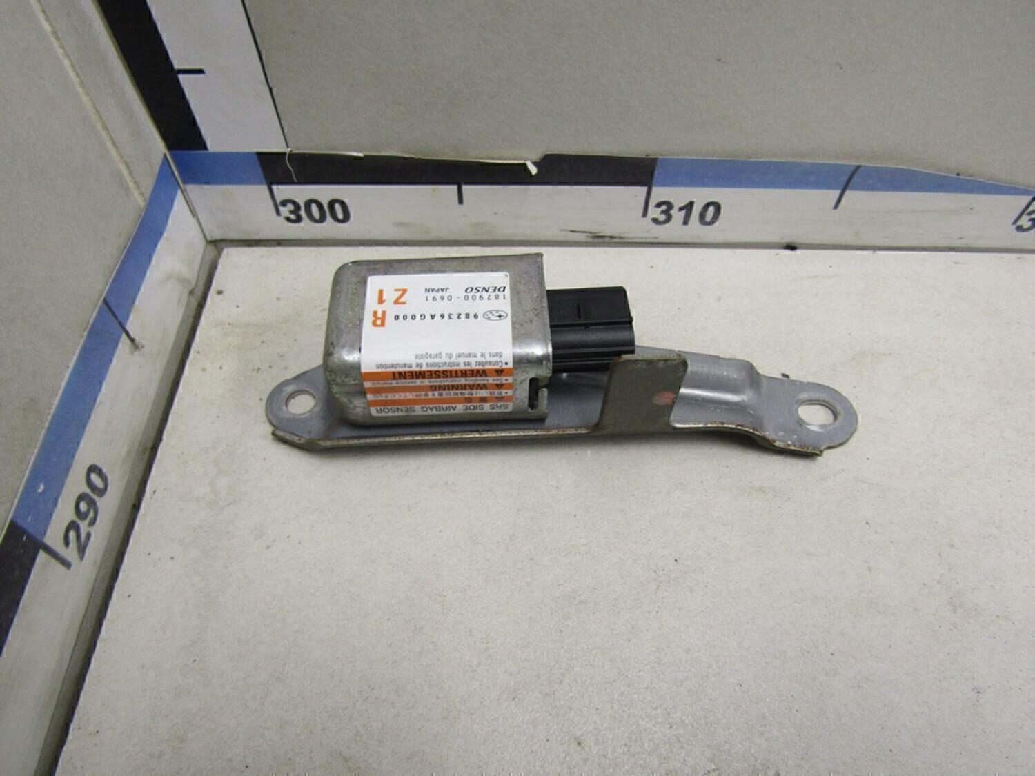 Датчик AIR BAG Subaru Legacy Outback (B13) 2003-2009