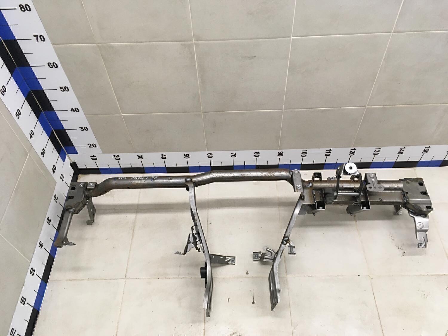 Усилитель торпедо VW Passat [B6] 2005-2010