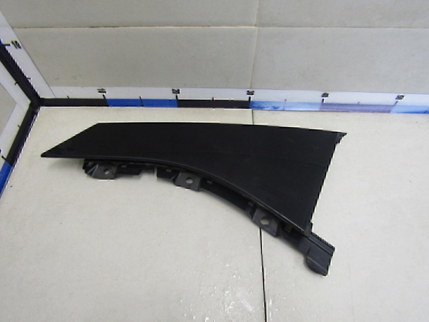 Накладка двери задней левой FORD Focus III 2011>