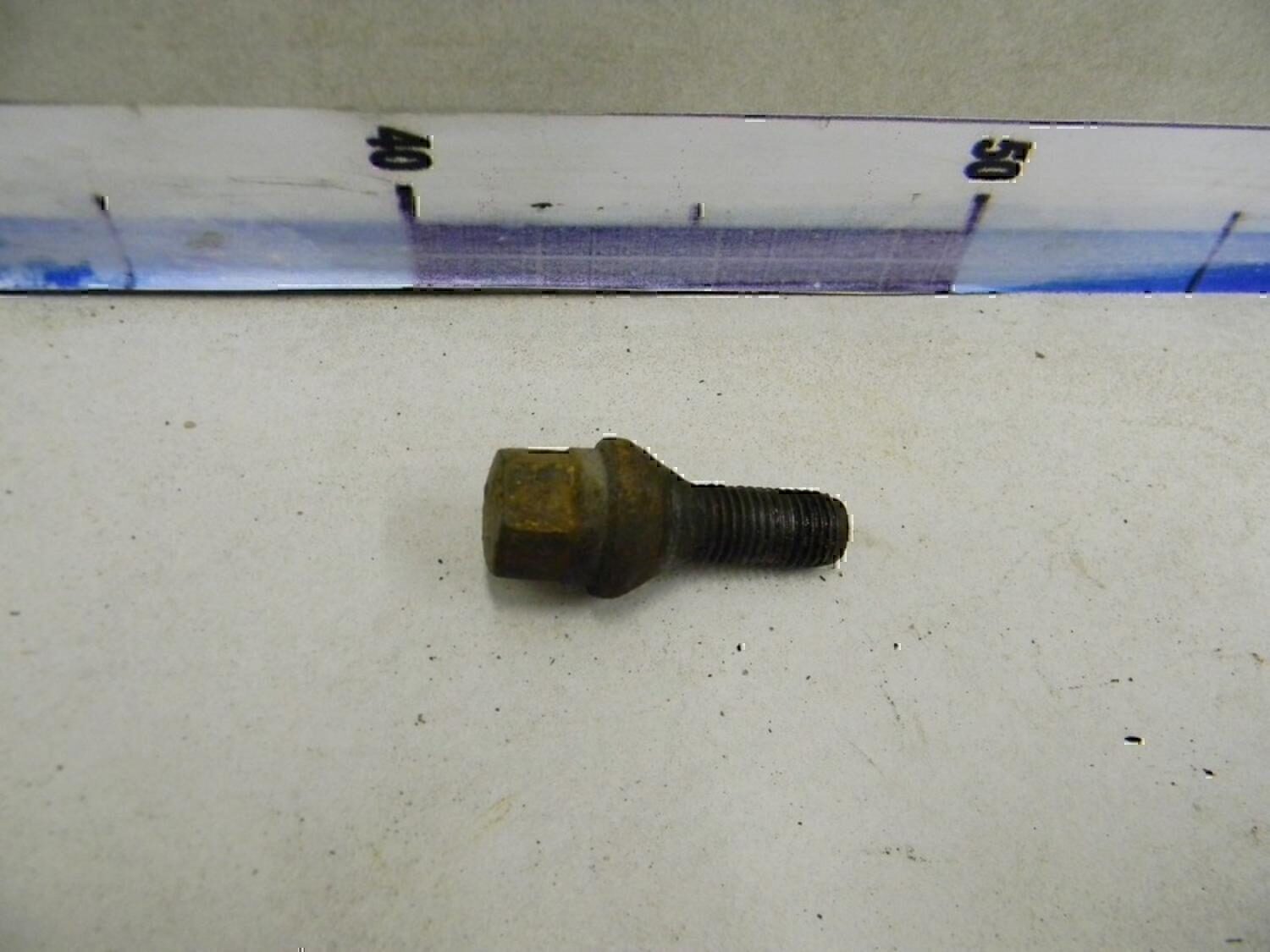 Болт колесный NISSAN Logan 2005-2014