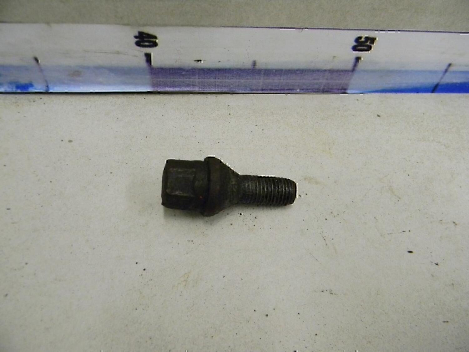 Болт колесный NISSAN Logan 2005-2014