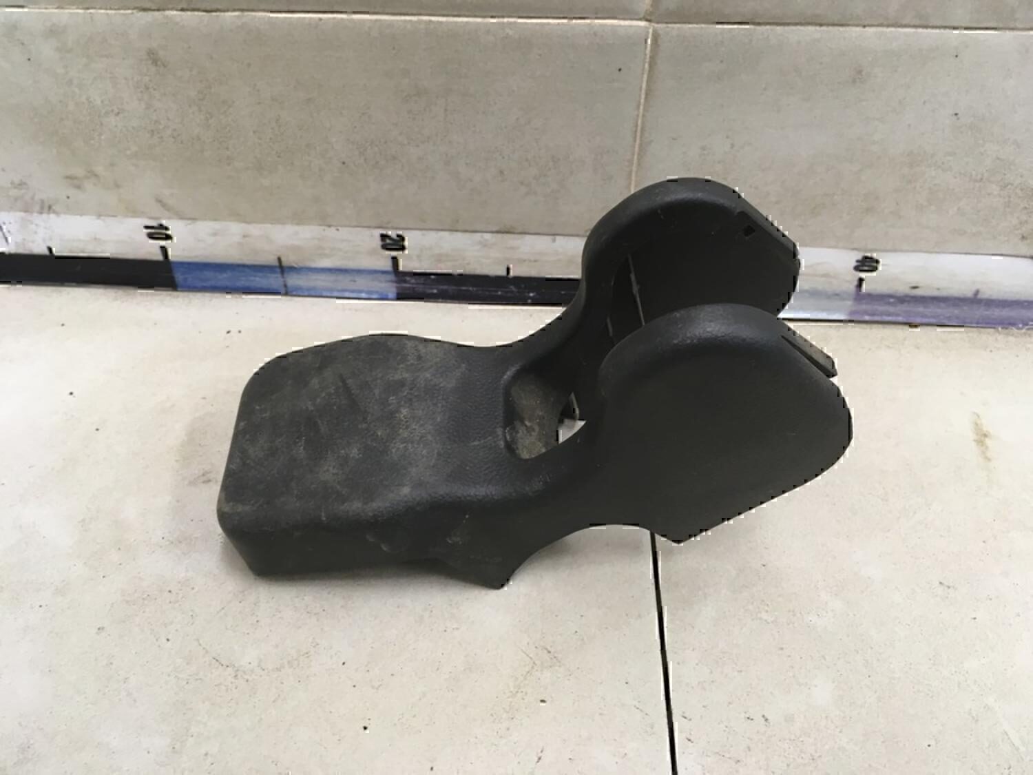 Крышка кронштейна сиденья OPEL Antara 2007-2015