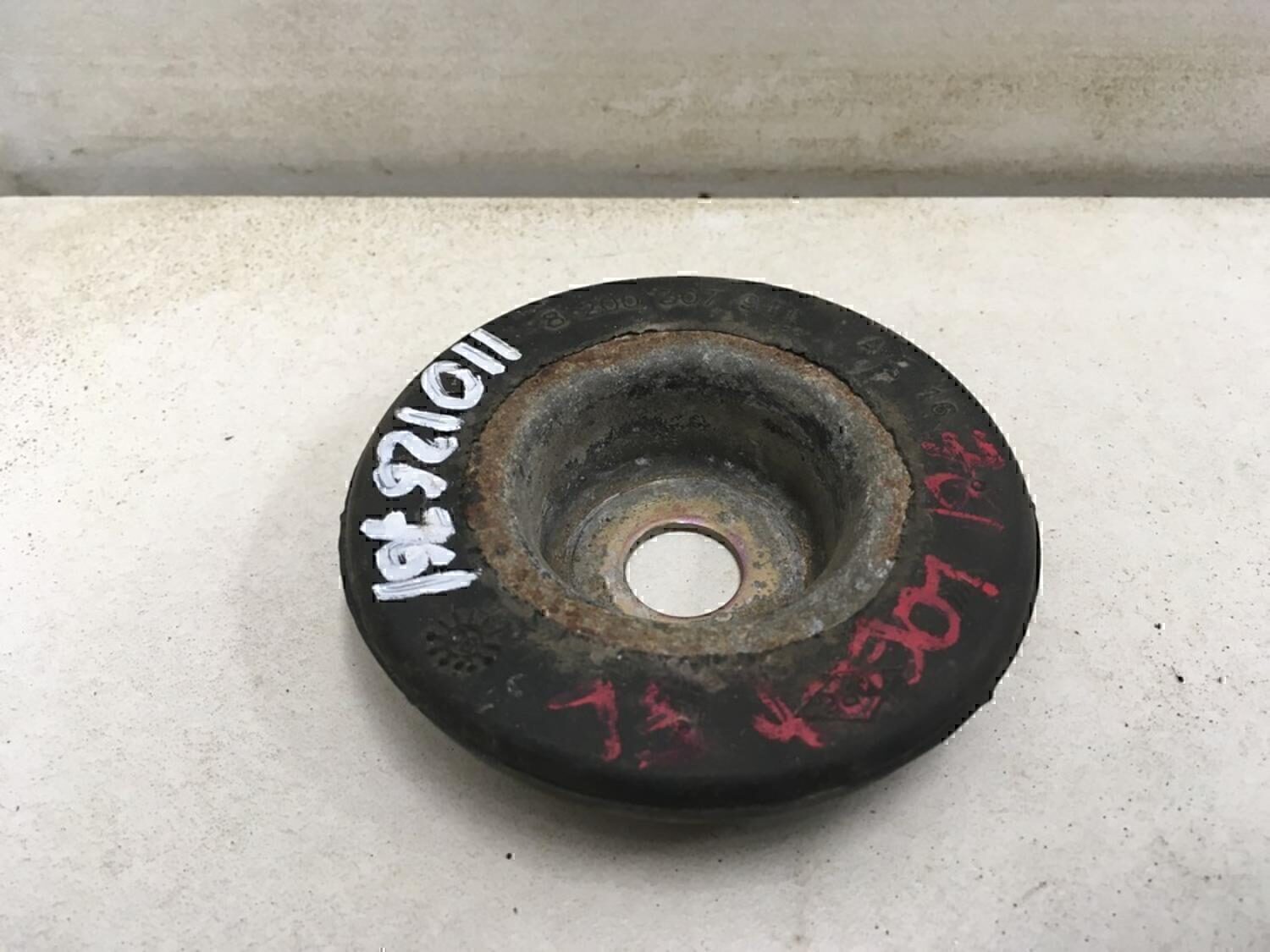 Опора переднего амортизатора RENAULT Logan 2005-2014