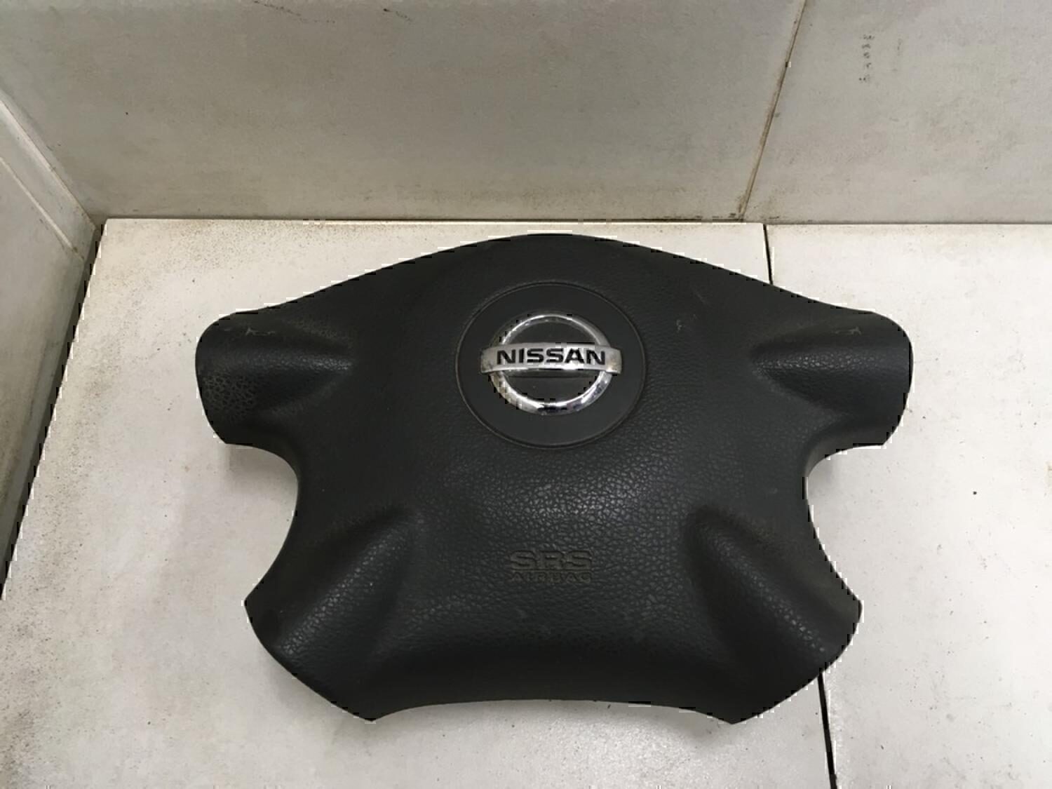 Подушка безопасности в рулевое колесо NISSAN X-Trail (T30) 2001-2006