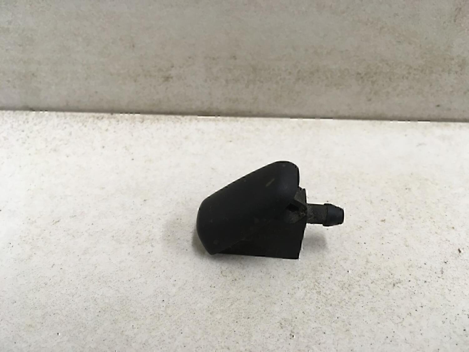 Форсунка омывателя лобового стекла FORD Focus II 2005-2008