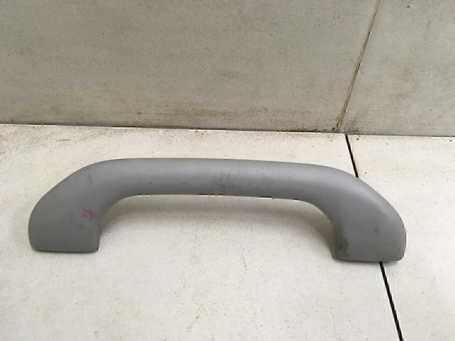 Ручка внутренняя потолочная MITSUBISHI Lancer (CS/Classic) 2003-2006