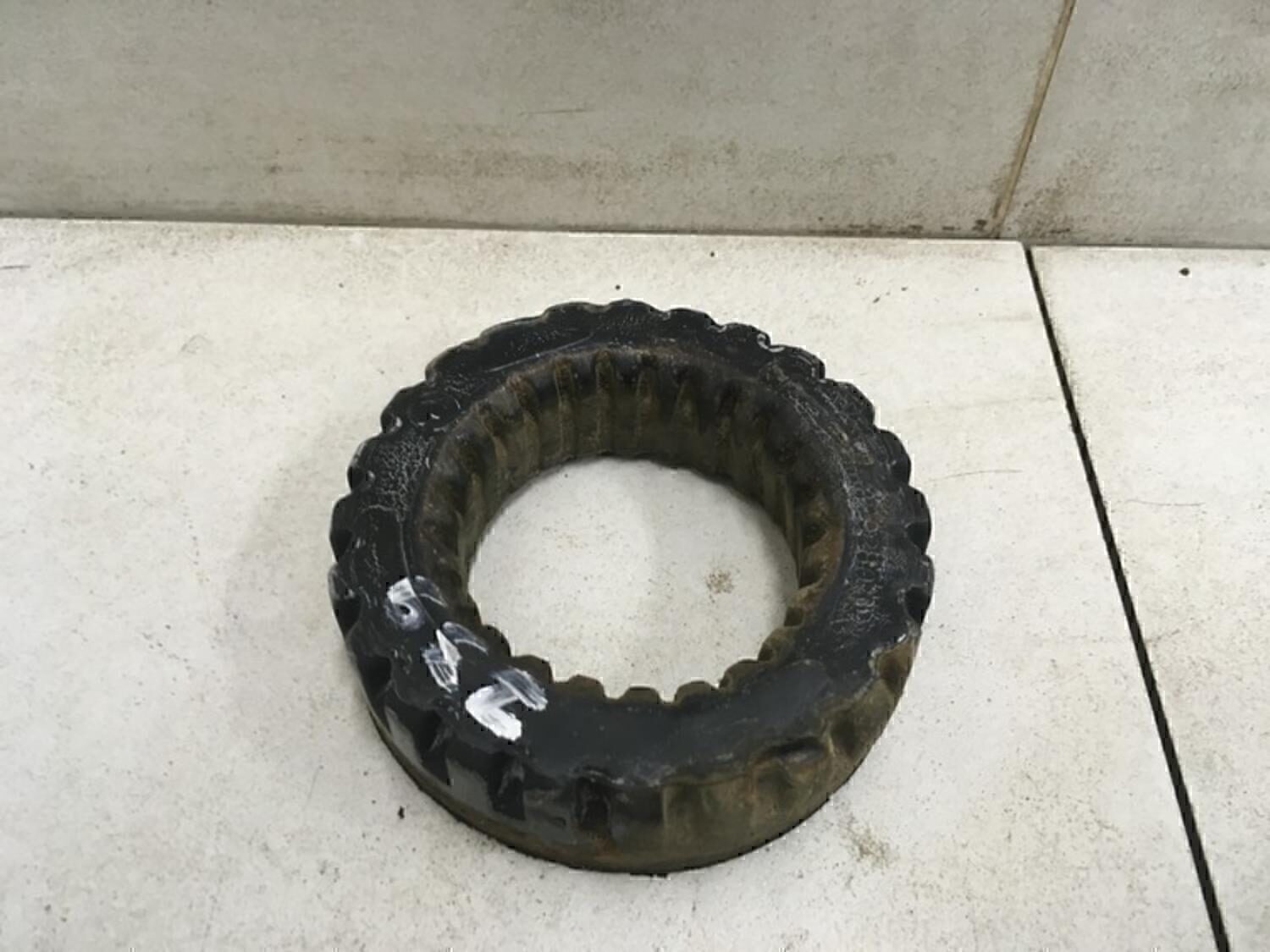 Проставка под заднюю пружину MITSUBISHI Carisma (DA) 1999-2003