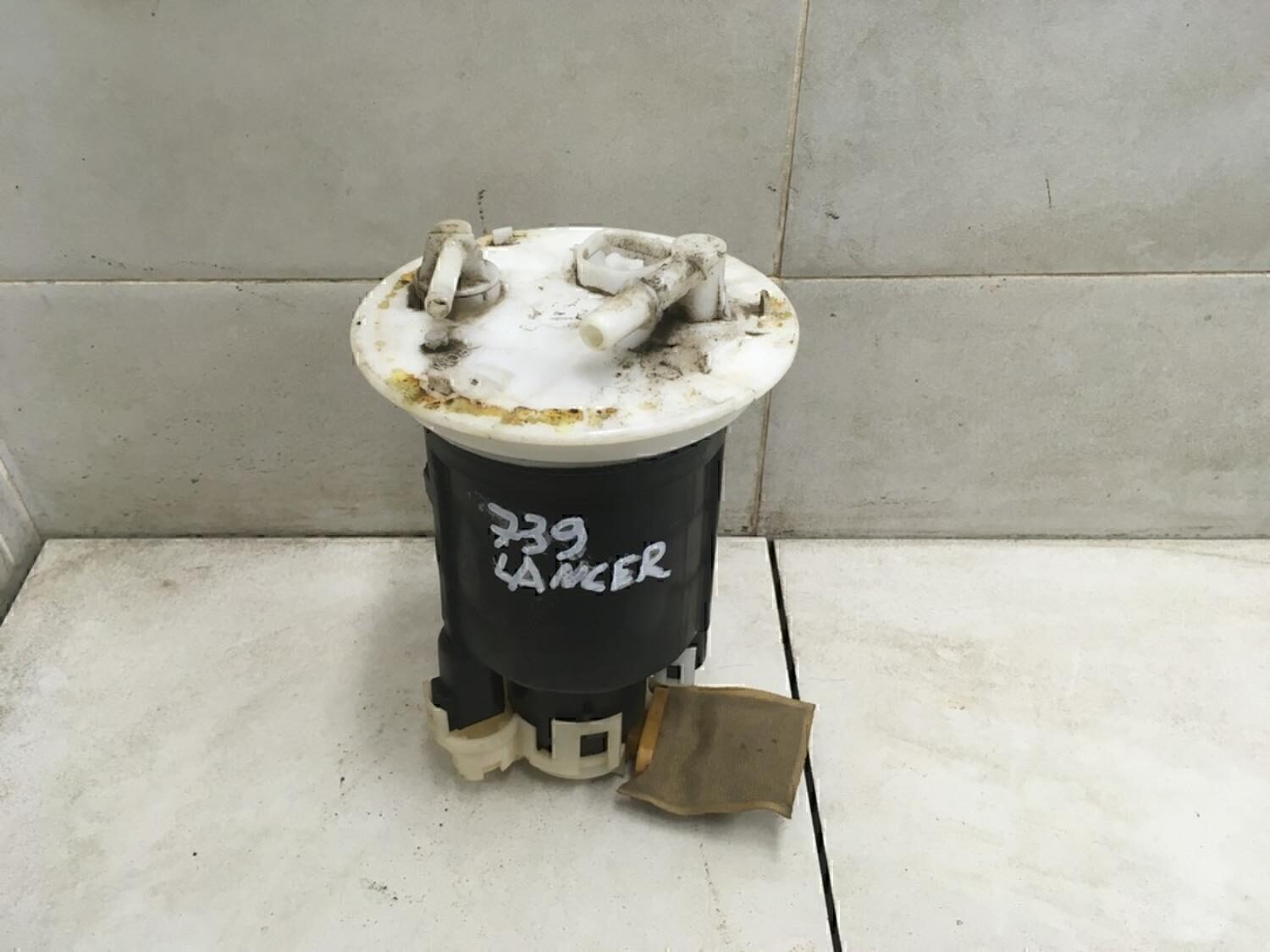 Насос топливный электрический MITSUBISHI Lancer (CS/Classic) 2003-2006