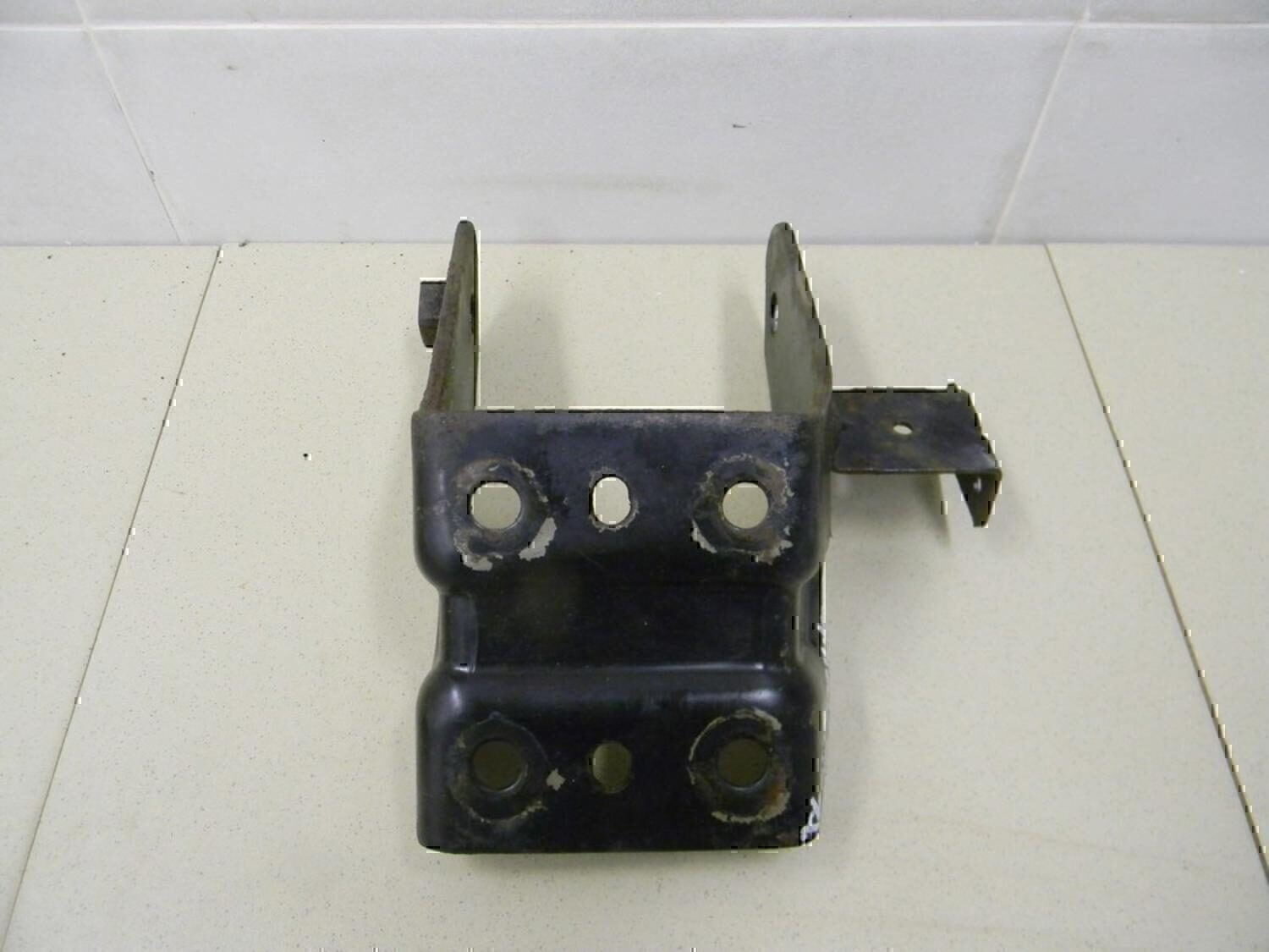 Кронштейн двигателя передний NISSAN Maxima (A33) 2000-2005